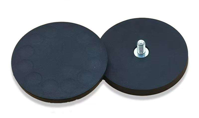 آهنربای قابلمه ای با روکش لاستیکی سنگین برای ایمن سازی چراغ ها و دوربین ها بر روی وسایل نقلیه